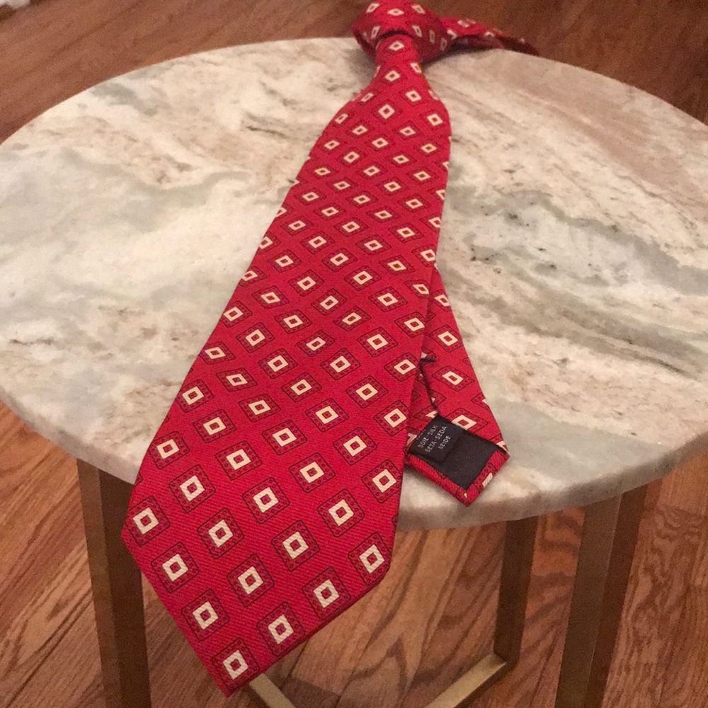 Red necktie
